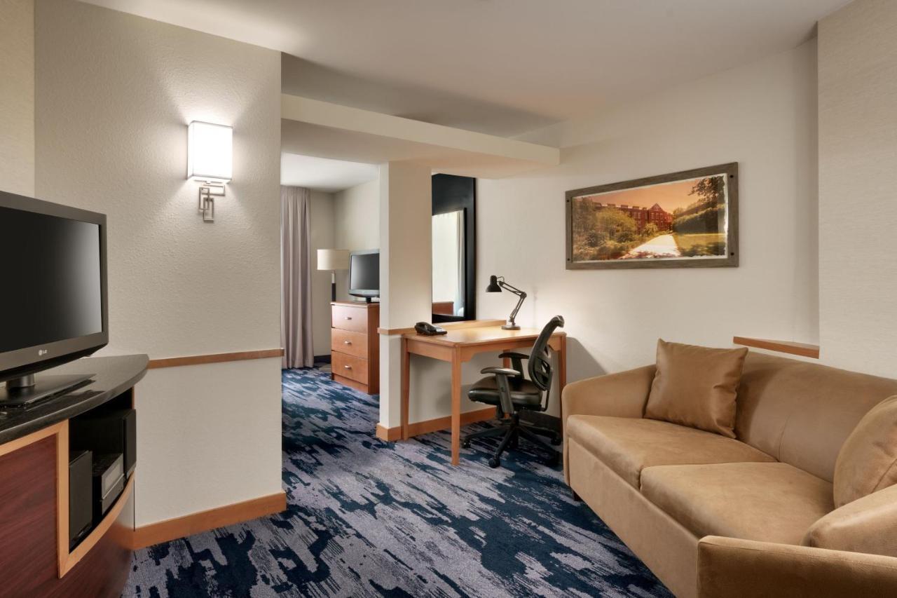 Fairfield Inn & Suites By Marriott Tallahassee Central Exterior foto